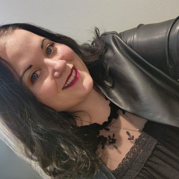 Meet your Posher, Kaitlyn - Picture 1 of 1